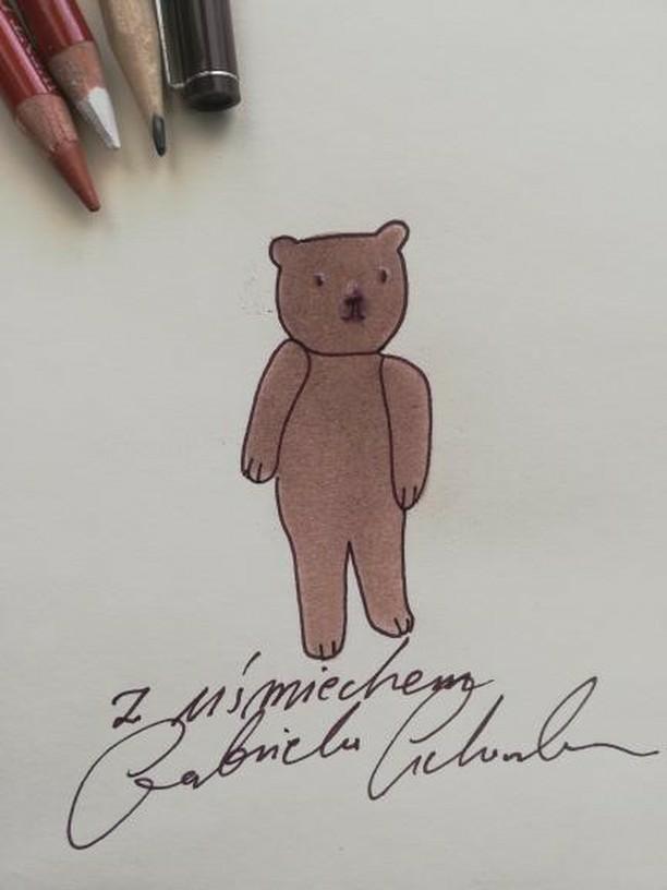 Niedźwiedź z autografem Gabrieli Cichowskiej